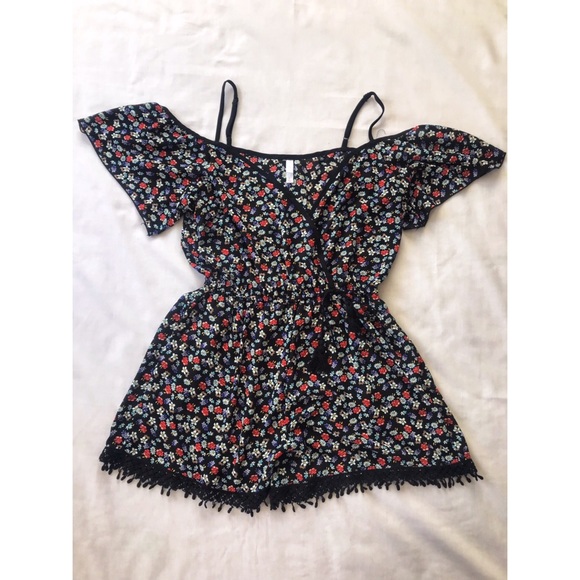 Xhalarition Romper - Picture 2 of 6